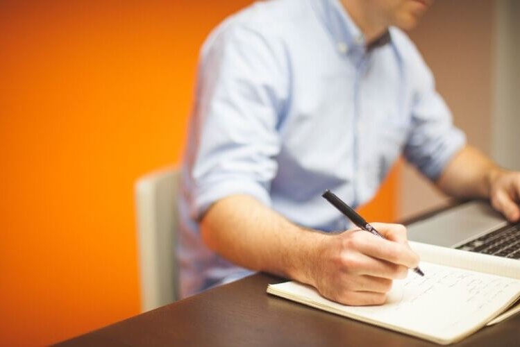 Come scrivere un Preventivo – Elementi essenziali che deve contenere